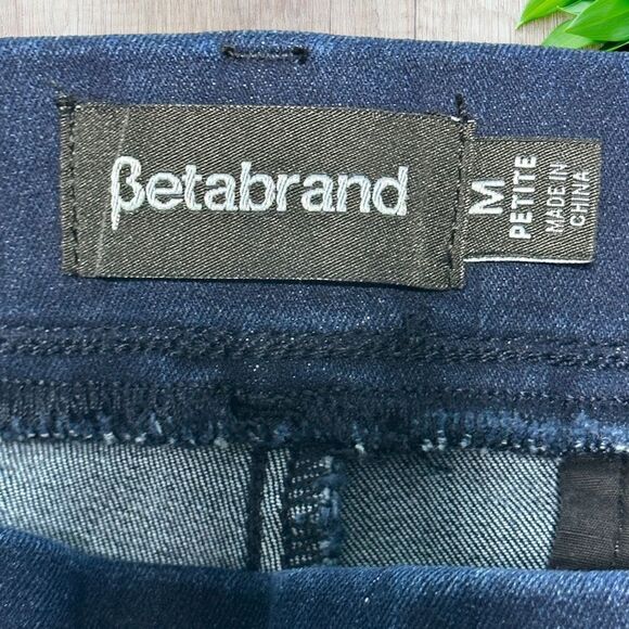 Betabrand Womens Denim Jeans Size MP Straight Leg Pull On Timeless‎ Simple - Picture 9 of 10